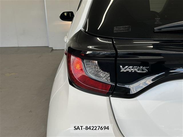 Toyota YARIS 2024-08 8747087-10