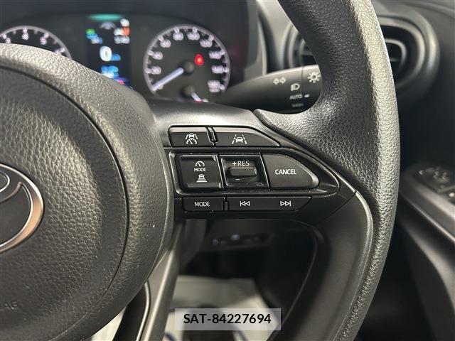 Toyota YARIS 2024-08 8747087-15