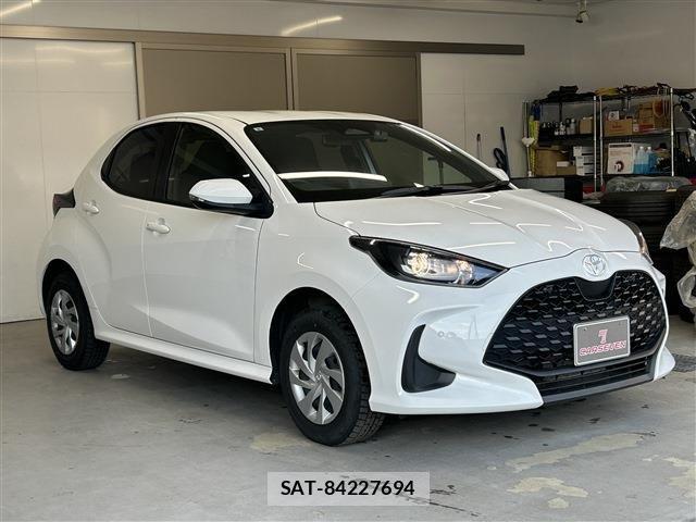 Toyota YARIS 2024-08 8747087-2