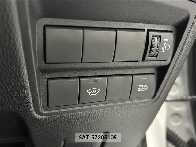 Toyota YARIS 2024-12 8747082-19