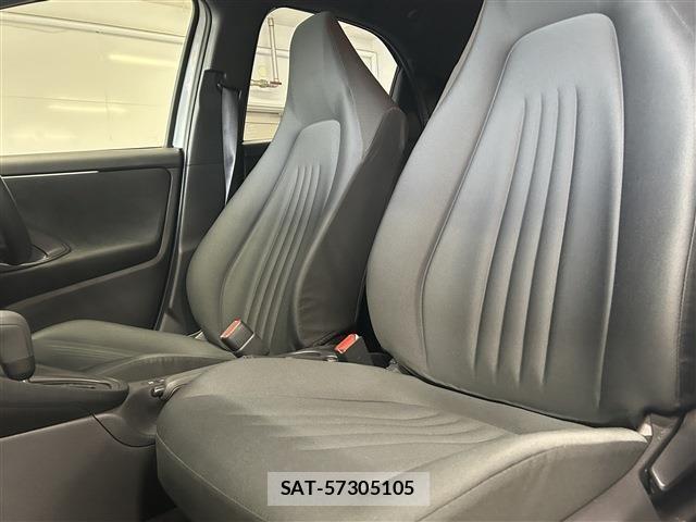 Toyota YARIS 2024-12 8747082-24