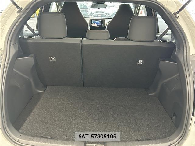 Toyota YARIS 2024-12 8747082-27