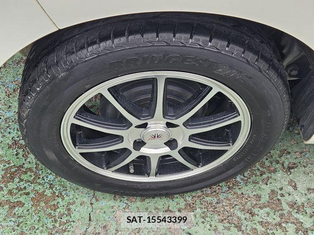 Toyota YARIS 2021-03 8747088-11