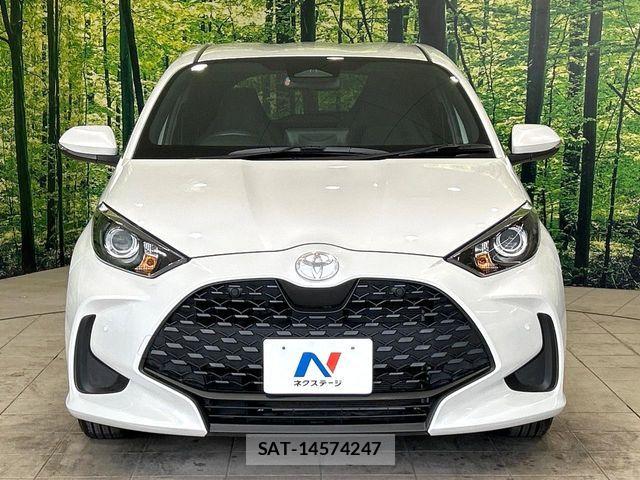Toyota YARIS 2024-07 8747083-13