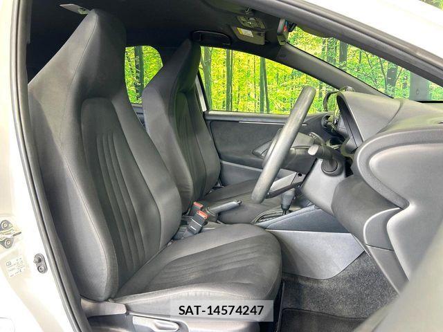 Toyota YARIS 2024-07 8747083-7