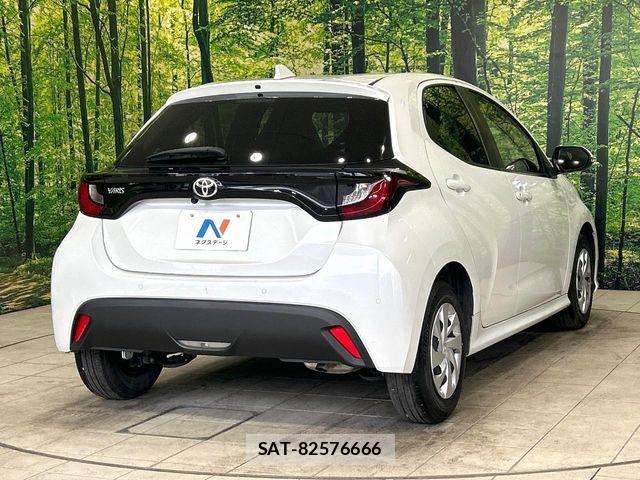 Toyota YARIS 2024-07 8747084-16