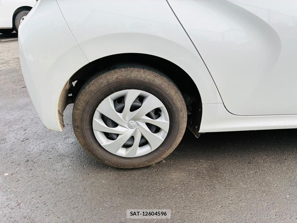 Toyota YARIS 2025-08 8684899-26
