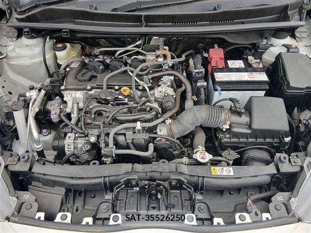 Toyota YARIS 2020-04 8798022-19