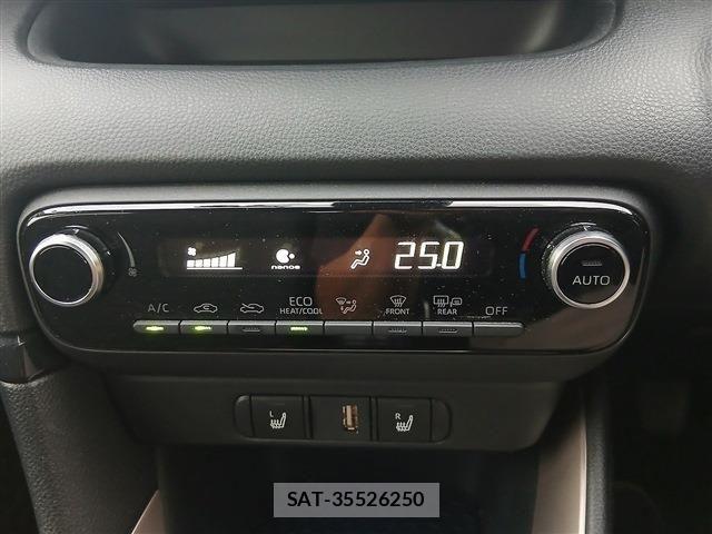 Toyota YARIS 2020-04 8798022-25