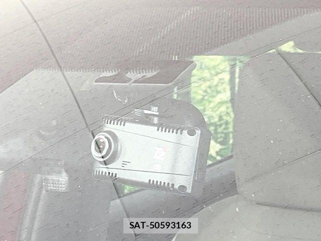 Toyota YARIS 2021-04 8798025-6