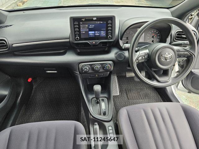 Toyota YARIS 2020-08 8798027-1