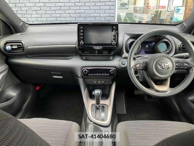 Toyota YARIS 2020-06 8798026-9
