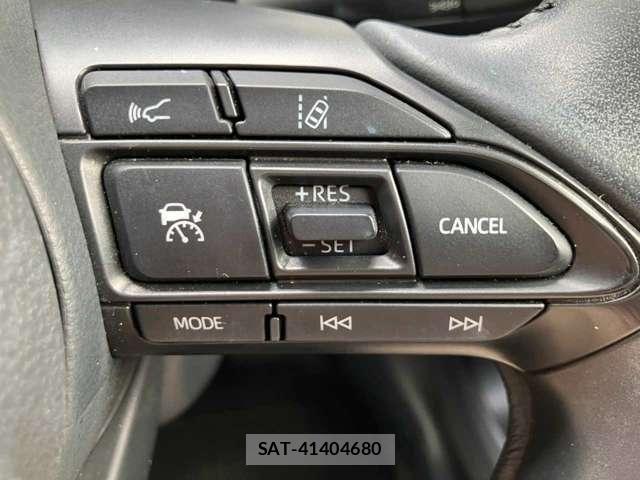 Toyota YARIS 2020-06 8798026-16