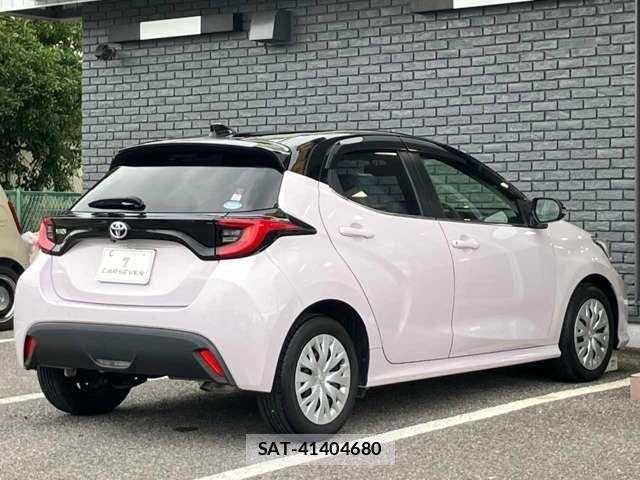 Toyota YARIS 2020-06 8798026-5