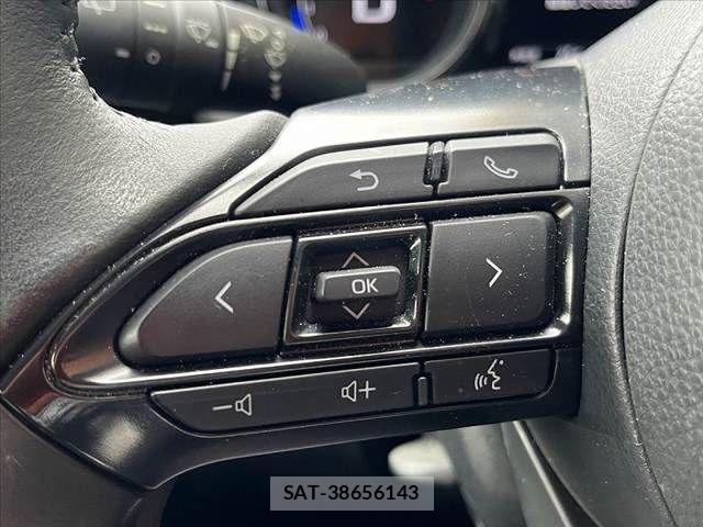 Toyota YARIS 2023-12 8798023-15