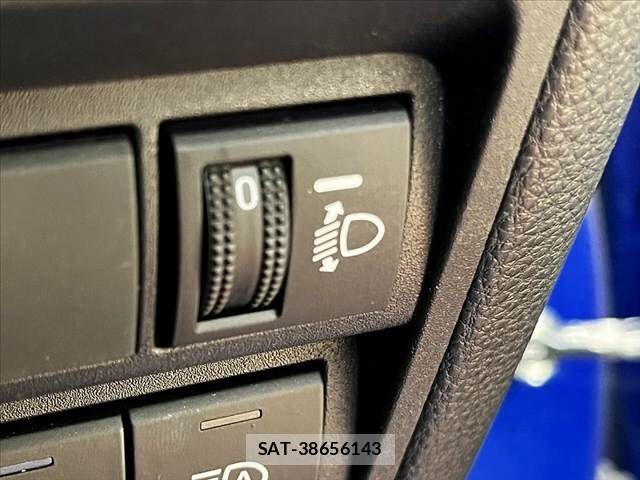 Toyota YARIS 2023-12 8798023-20