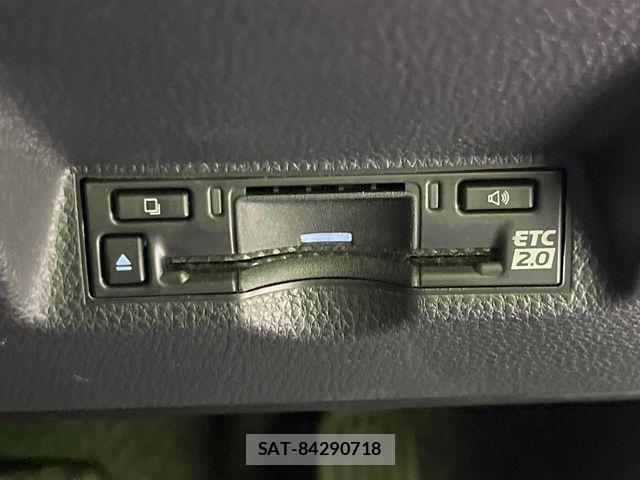 Toyota YARIS 2024-12 8798024-5