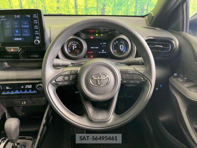 Toyota YARIS 2023-09 8832685-10