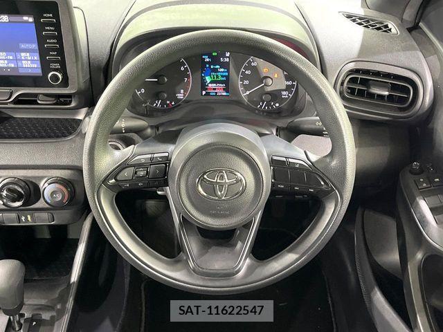 Toyota YARIS 2023-09 8832686-10