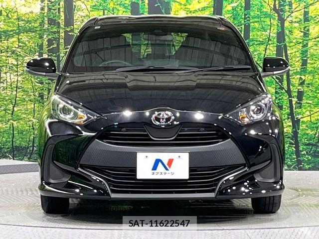 Toyota YARIS 2023-09 8832686-13