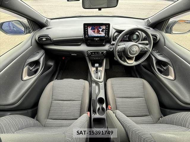 Toyota YARIS 2022-05 8832687-1