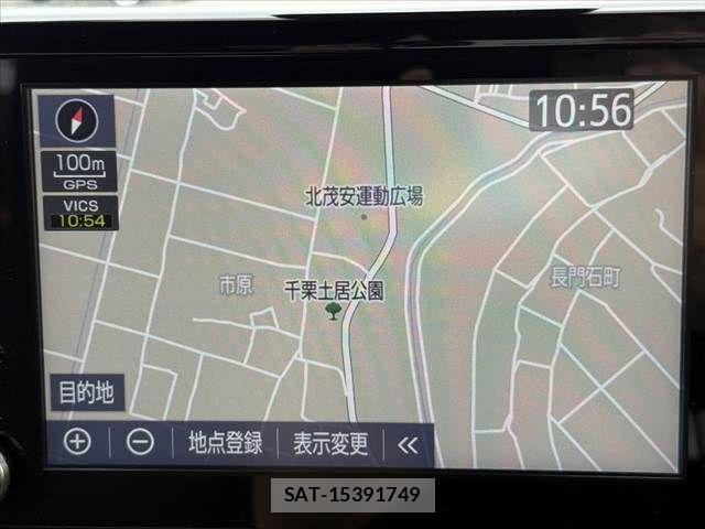 Toyota YARIS 2022-05 8832687-2