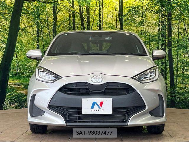 Toyota YARIS 2021-12 8832689-13