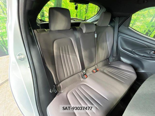 Toyota YARIS 2021-12 8832689-8