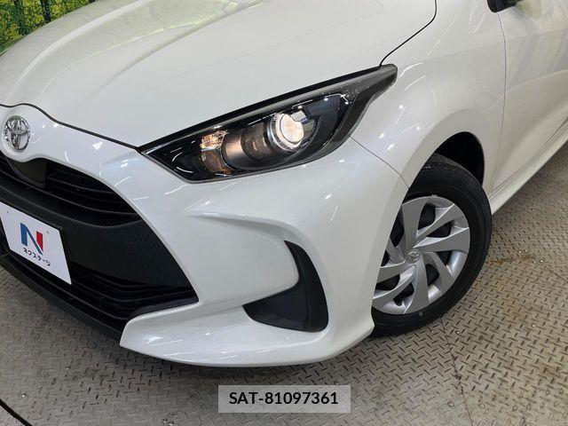 Toyota YARIS 2022-08 8832688-11