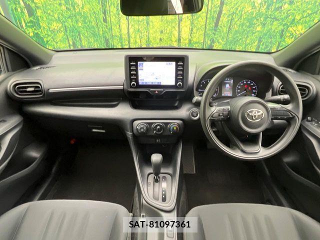 Toyota YARIS 2022-08 8832688-1