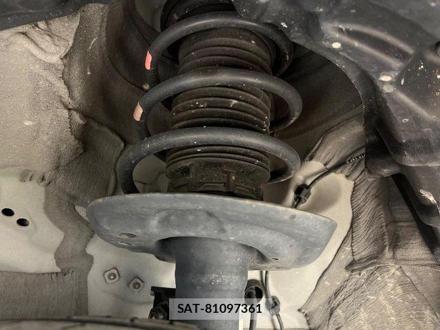 Toyota YARIS 2022-08 8832688-19