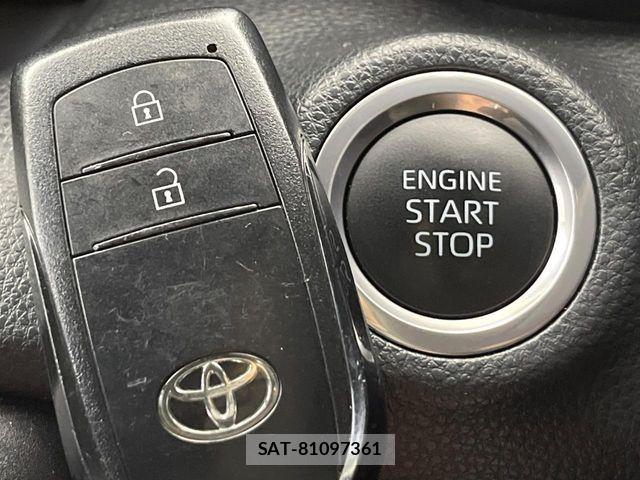 Toyota YARIS 2022-08 8832688-7