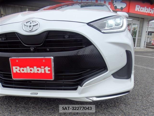Toyota YARIS 2022-12 8832684-10