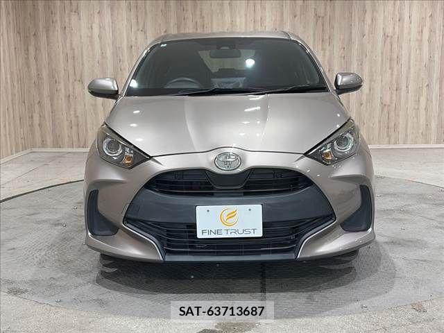 Toyota YARIS 2020-03 8832690-11