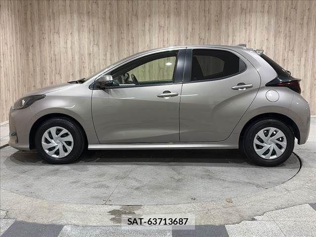 Toyota YARIS 2020-03 8832690-17