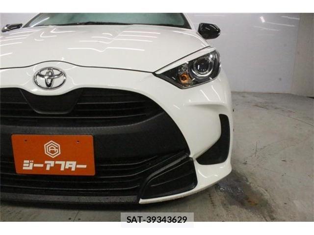 Toyota YARIS 2024-01 8851206-12