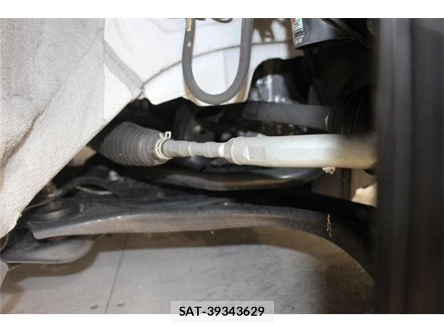 Toyota YARIS 2024-01 8851206-17