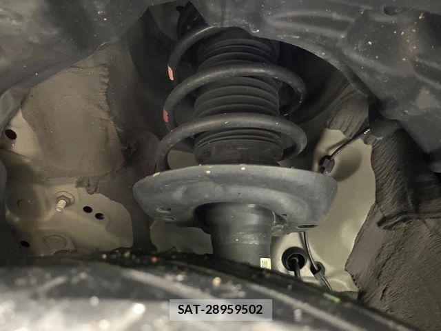 Toyota YARIS 2023-12 8851207-18