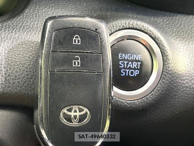 Toyota YARIS 2021-08 8851208-4