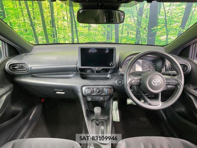 Toyota YARIS 2024-07 8851204-1