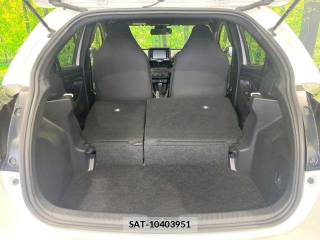 Toyota YARIS 2020-11 8851209-9