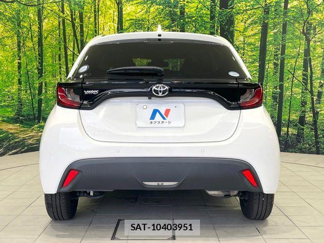 Toyota YARIS 2020-11 8851209-14