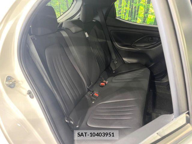 Toyota YARIS 2020-11 8851209-8