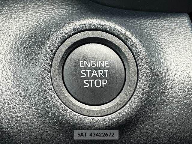 Toyota YARIS 2025-03 8872483-28