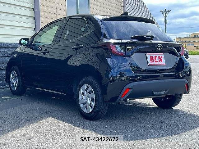 Toyota YARIS 2025-03 8872483-5
