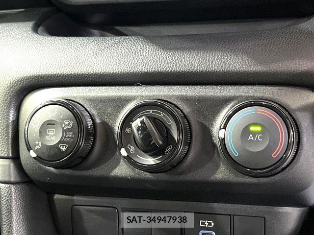 Toyota YARIS 2024-07 8883143-6