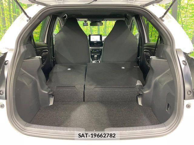 Toyota YARIS 2025-08 8883141-10