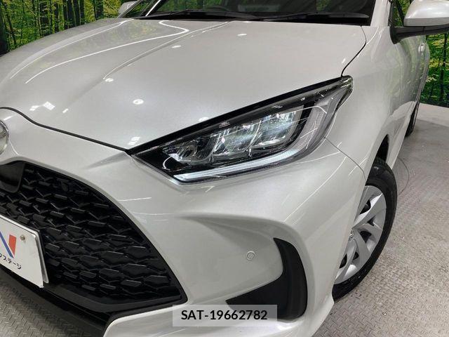 Toyota YARIS 2025-08 8883141-12