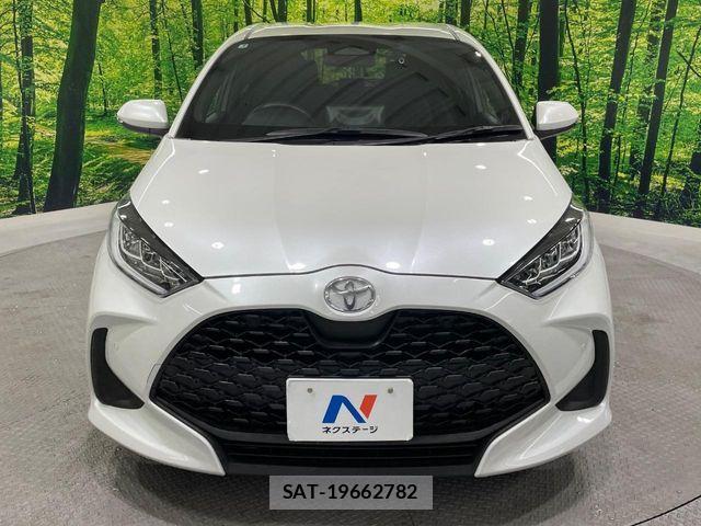 Toyota YARIS 2025-08 8883141-14