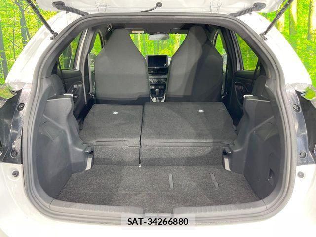 Toyota YARIS 2024-07 8883136-9